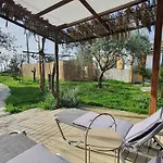 Doukas By The Sea-little Paradise-beachfront アパート