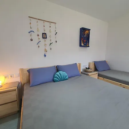 Doukas By The Sea-little Paradise-beachfront Appartement *