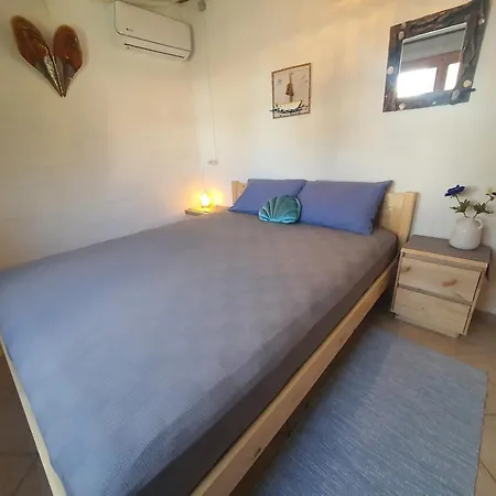 Doukas By The Sea-little Paradise-beachfront Appartement Skála Marión