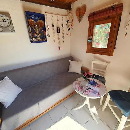 Apartman Doukas By The Sea-little Paradise-beachfront *