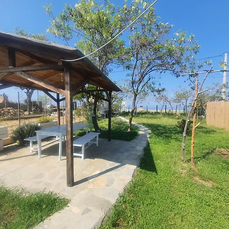 Doukas By The Sea-little Paradise-beachfront Skála Marión