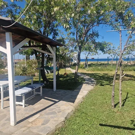 Apartman Doukas By The Sea-little Paradise-beachfront