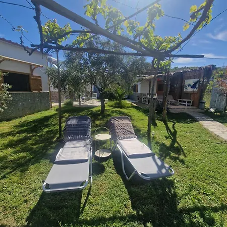 Apartman Doukas By The Sea-little Paradise-beachfront *