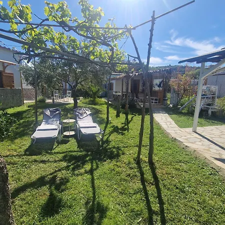 Apartman Doukas By The Sea-little Paradise-beachfront