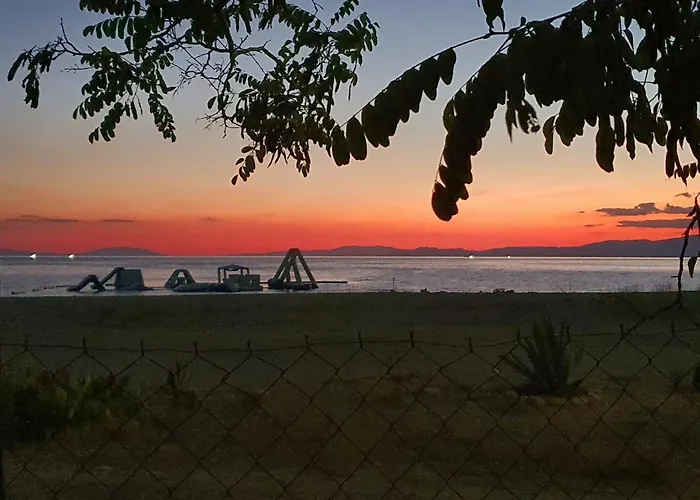 Apartment Doukas By The Sea-little Paradise-beachfront *