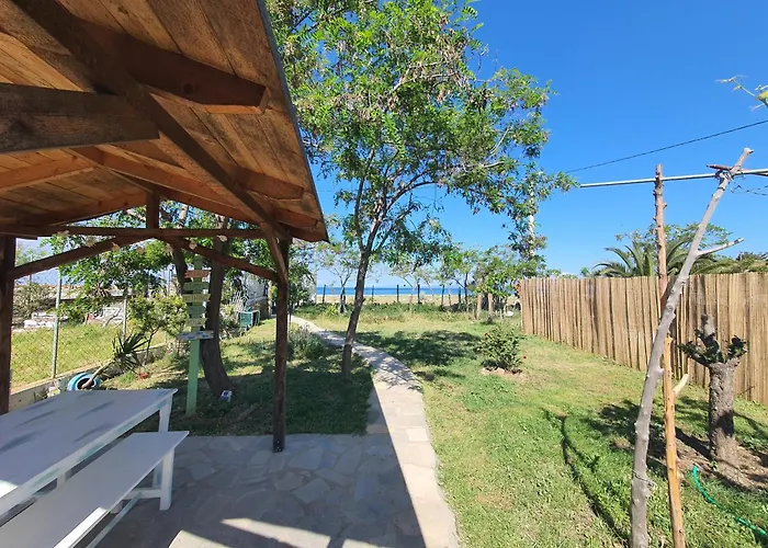 Apartment Doukas By The Sea-little Paradise-beachfront