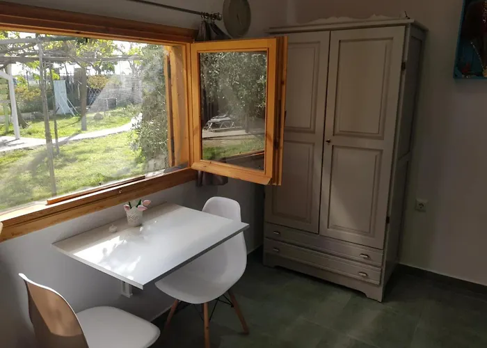 Doukas By The Sea-little Paradise-beachfront Skala Marion