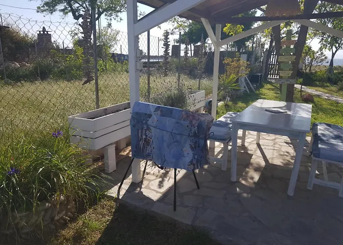 Apartment Doukas By The Sea-little Paradise-beachfront